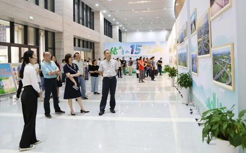 綠水青山繪新卷 文化交融促發(fā)展——市文化廣電旅游局組織參觀‘綠水青山就是金山銀山’理念提出15周年成就展暨文化藝術(shù)交流活動(dòng)